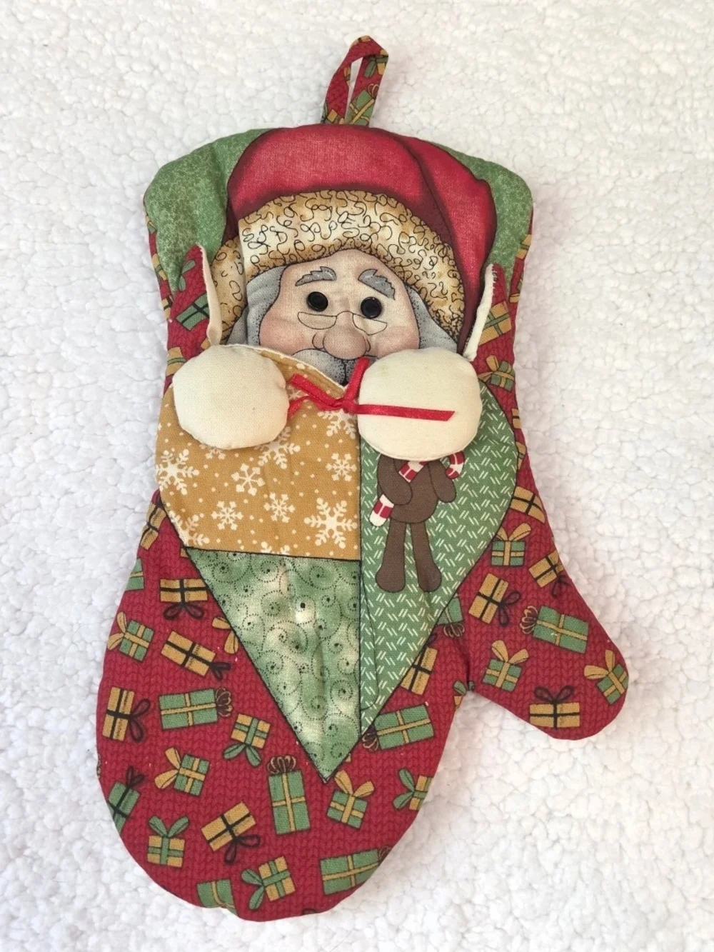 Vintage Christmas Oven Mitt Hand Towel Set Santa Holiday 3D